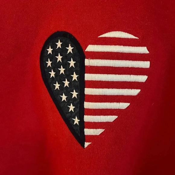 Vintage America Heart Crewneck Sweatshirt Embroidered Medium Patriotic - Picture 4 of 6